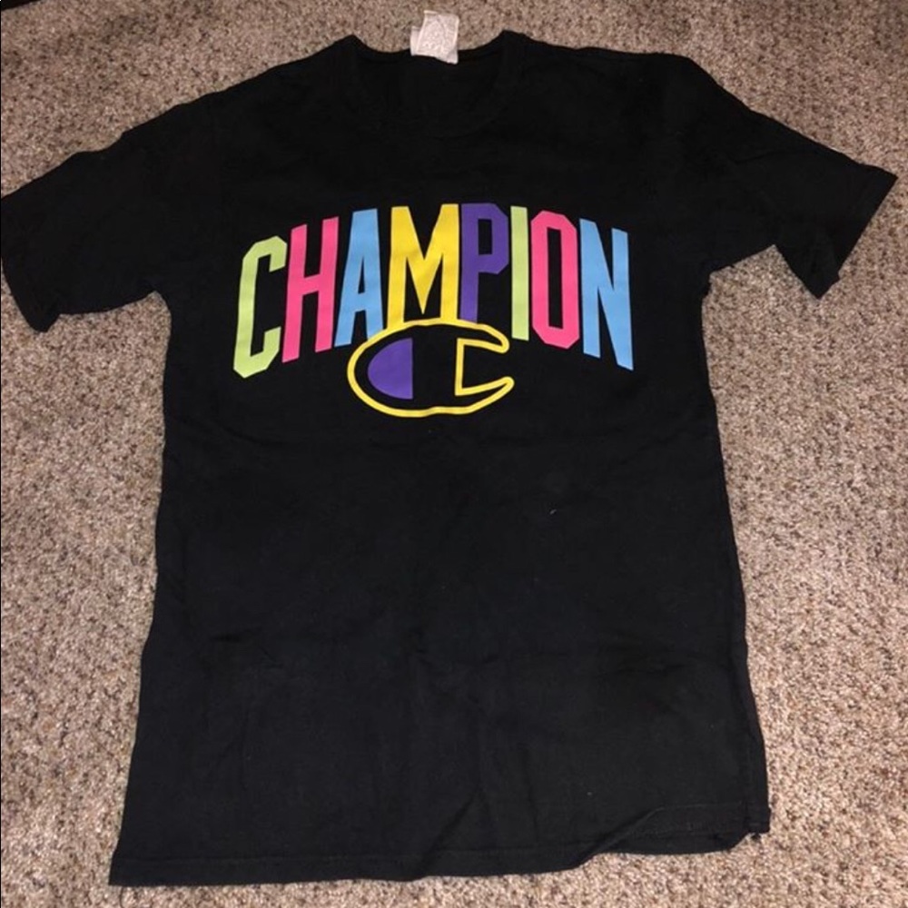 Champion tee